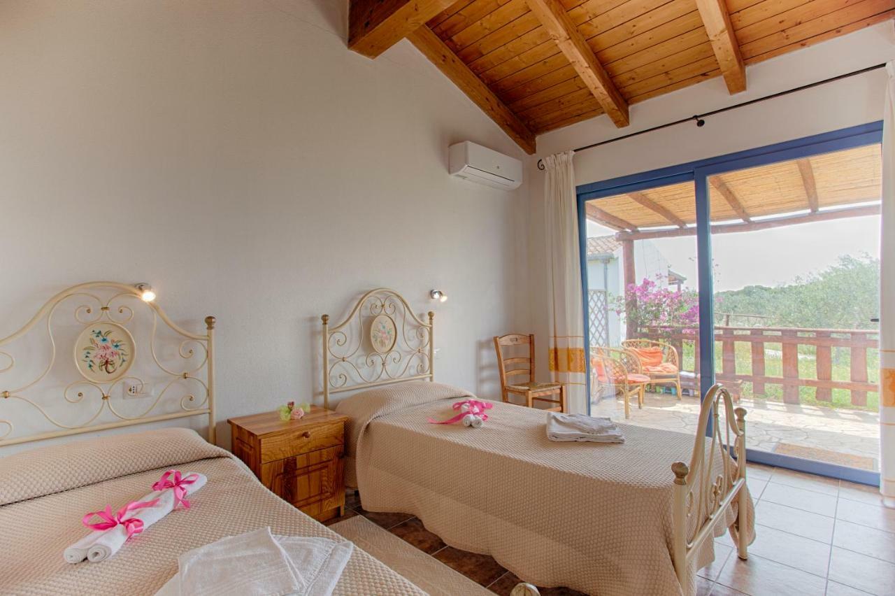 奧爾比亞Agriturismo Mieleamaro别墅 外观 照片