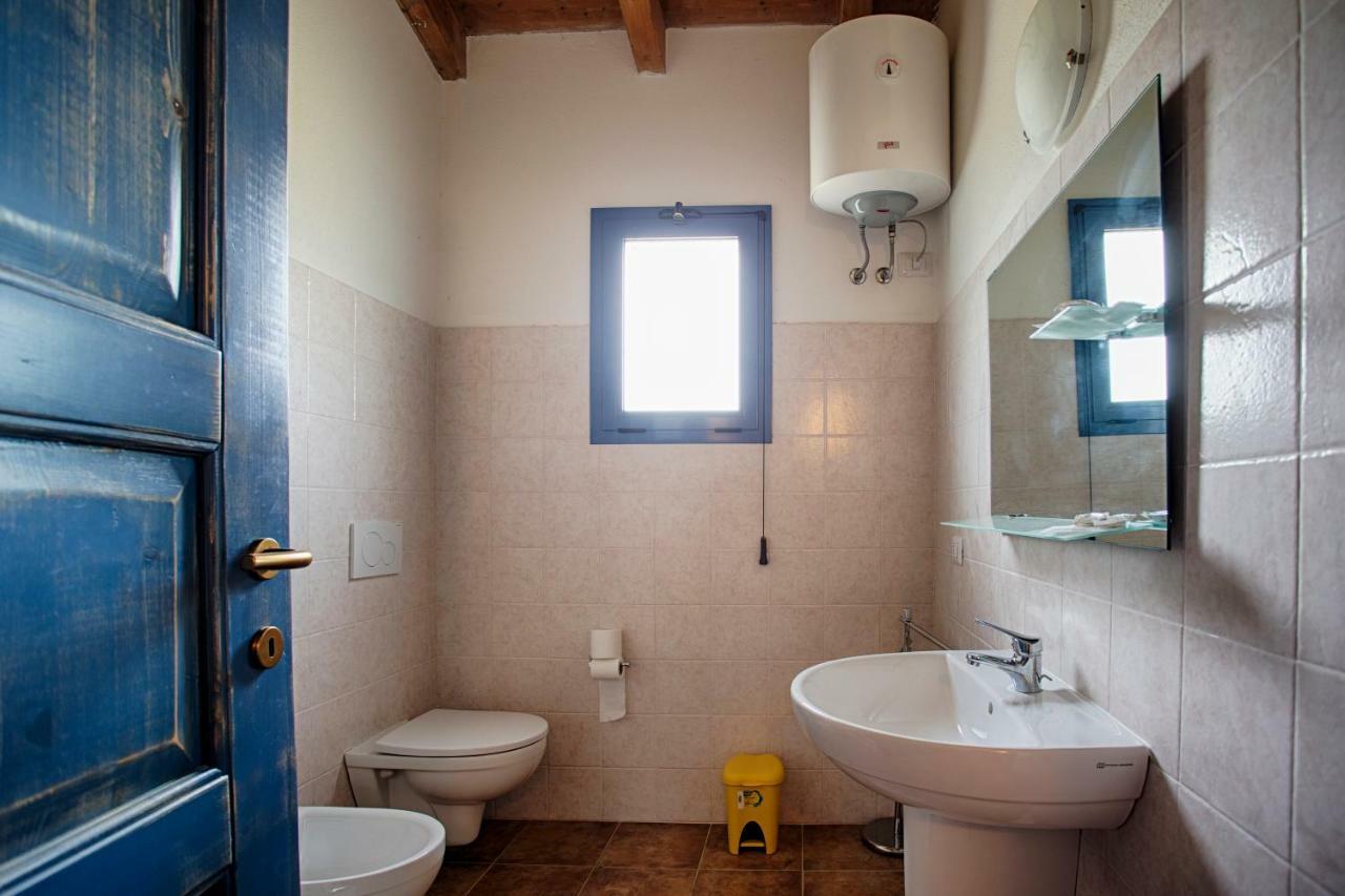 奧爾比亞Agriturismo Mieleamaro别墅 外观 照片